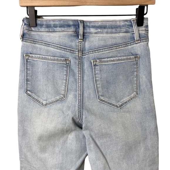 Athleta Sculptek Straight Leg Ankle Jeans Size 0 Light Wash Raw Hem Style 53540 - Picture 8 of 12